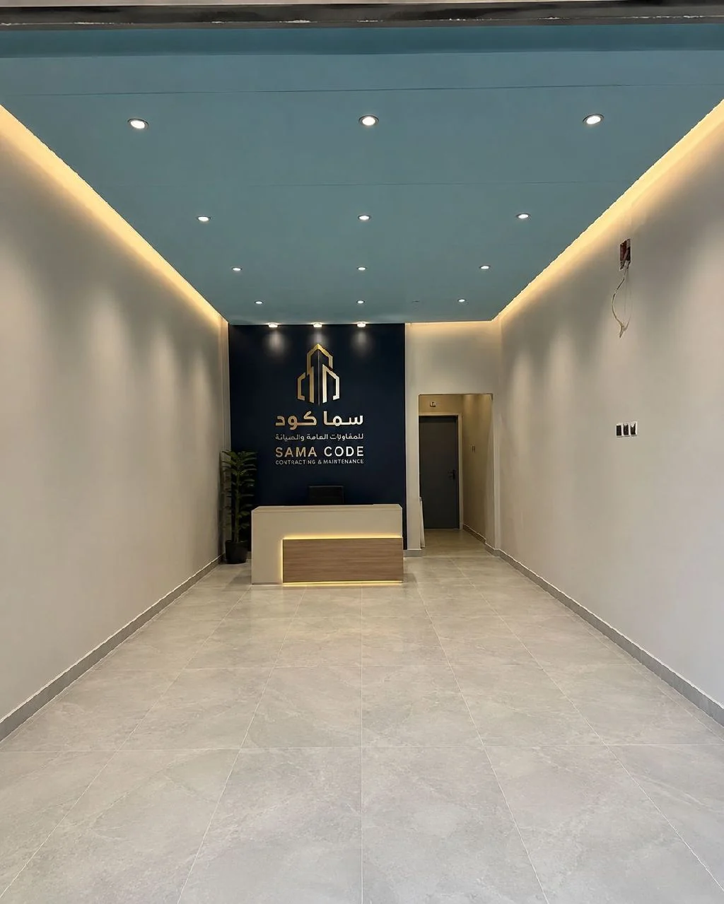 مقاول كهرباء وسباكة وتشطيبات عامة